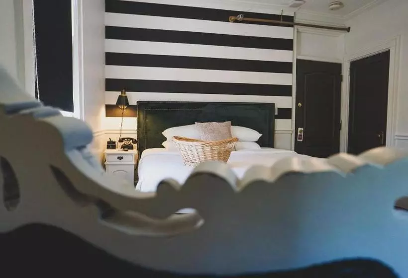 New Hotel Collection Downtown St Pete