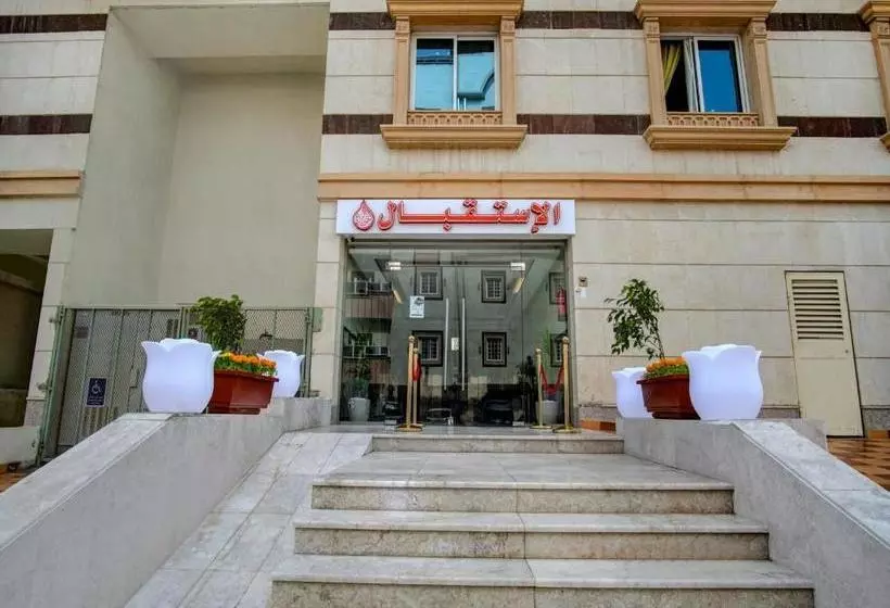 ホテル OYO 582 Al Tamayoz Al Raqi Al Salamah