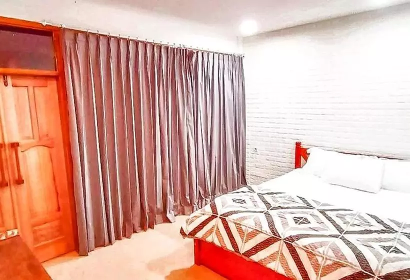 ホテル Pondok Tubing Poncokusumo Syariah Redpartner