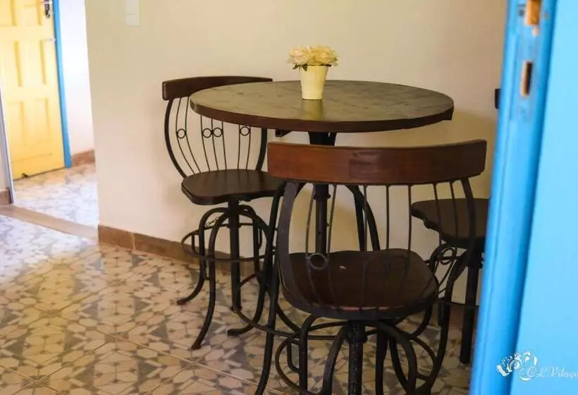 ホテル Pousada E Restaurante Victórios