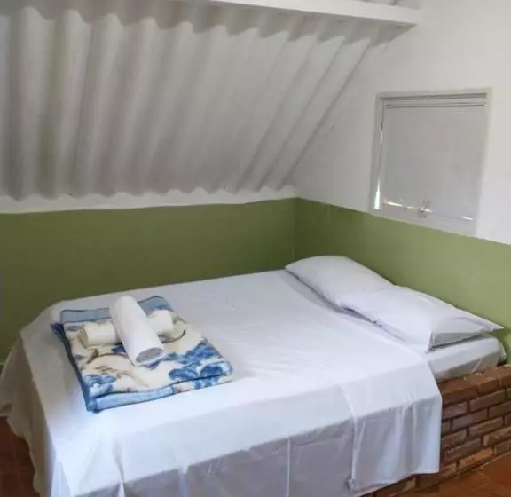 ホテル Pousada E Restaurante Victórios