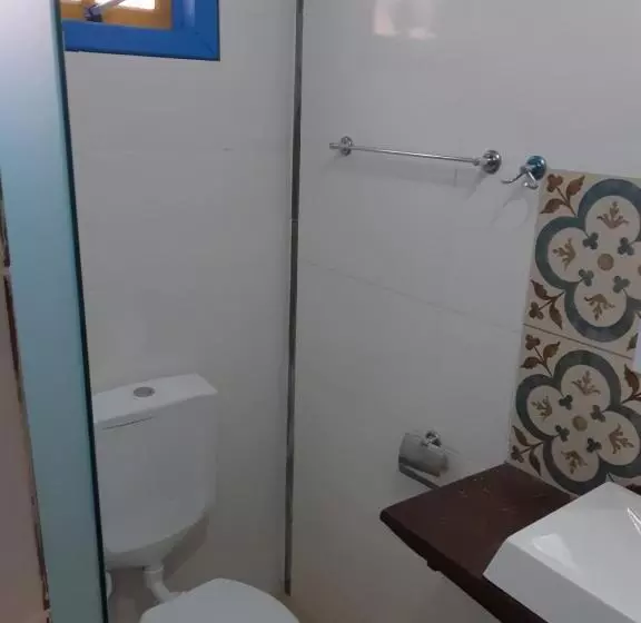 ホテル Pousada E Restaurante Victórios