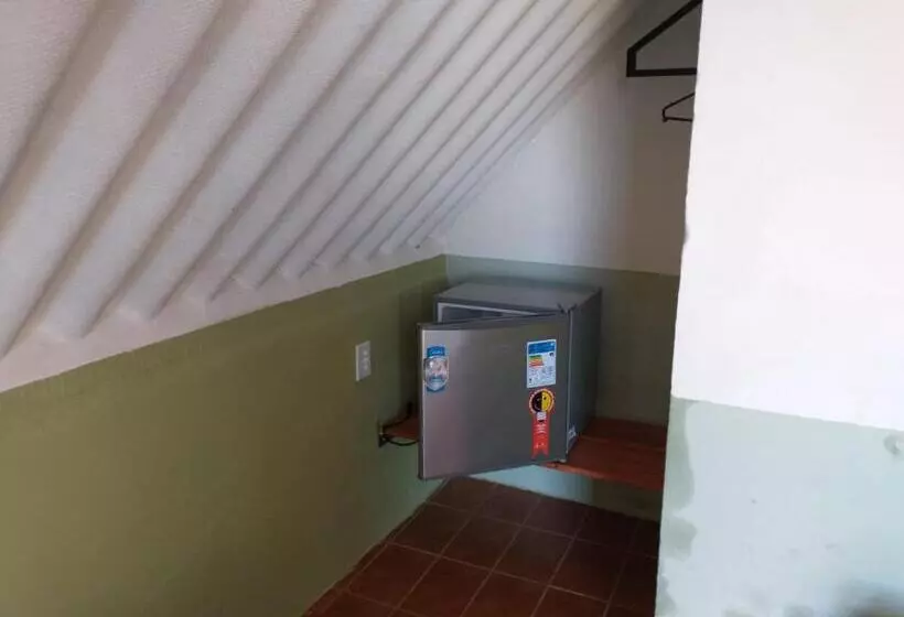 ホテル Pousada E Restaurante Victórios