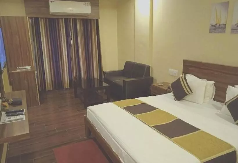 ホテル Vikram Palace