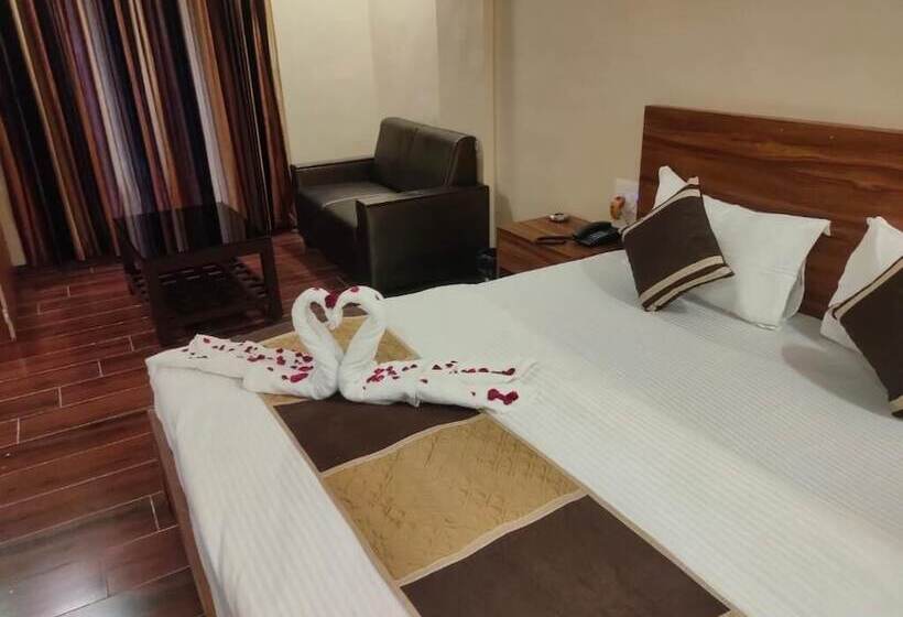 ホテル Vikram Palace