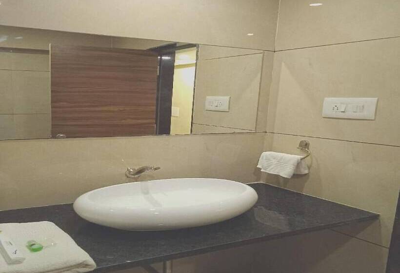 ホテル Vikram Palace