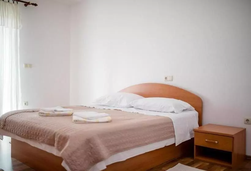 پانسیون Apartments Zentil Banjol