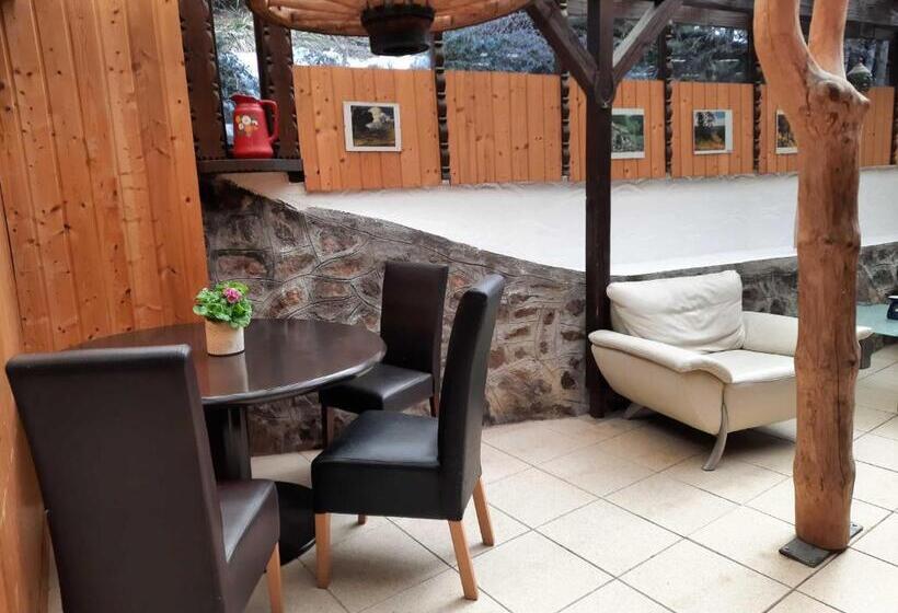 膳宿费 Haus Waldeck