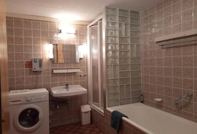 膳宿费 Haus Waldeck