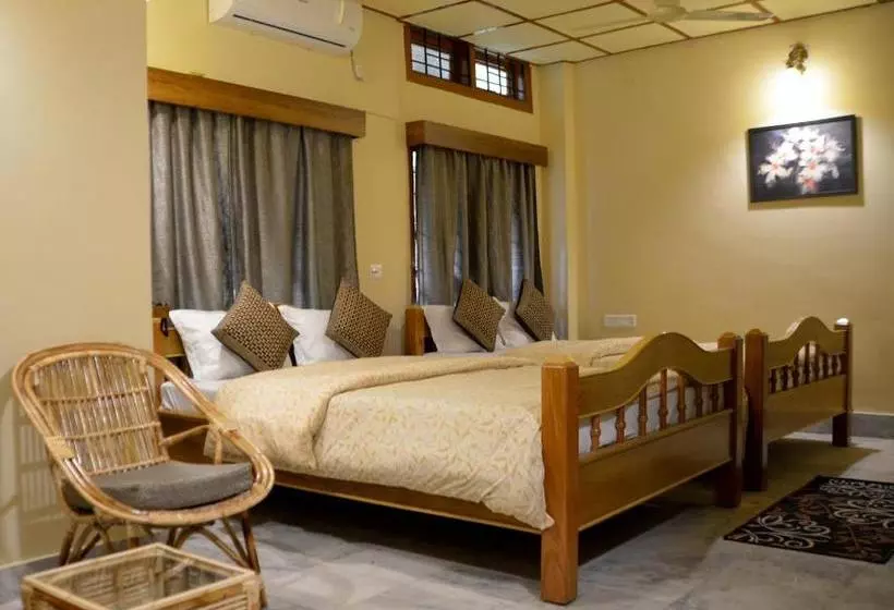 ペンション Nirvana Guest House