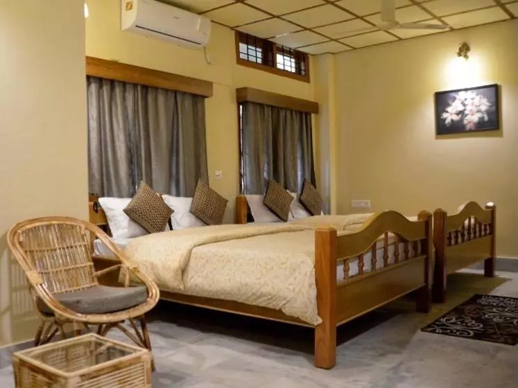 ペンション Nirvana Guest House