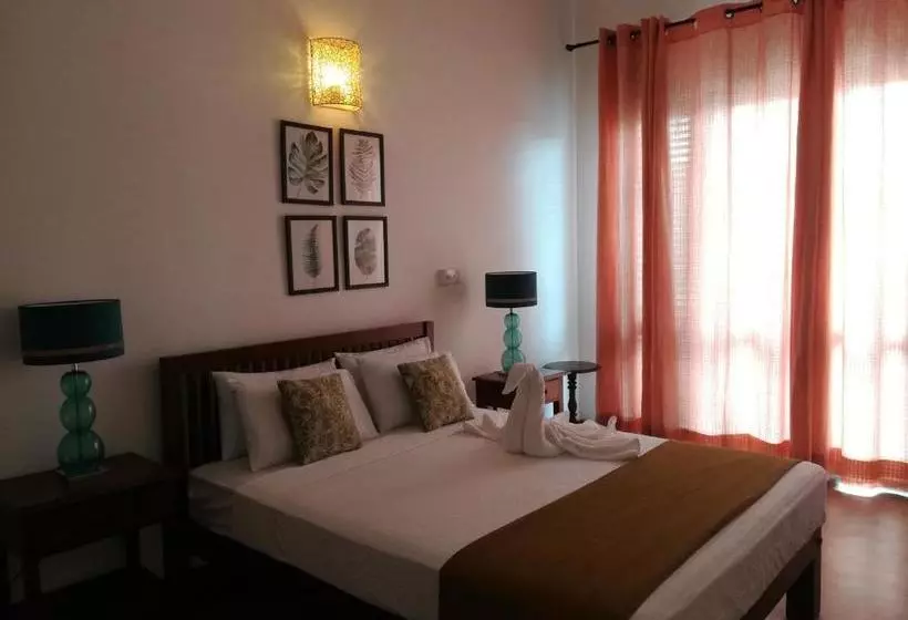 ベッドアンドブレックファースト Hill Residencies