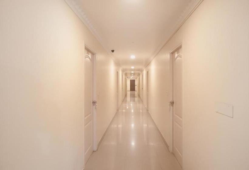 בית מלון כפרי Vaccinated Staff  Capital O 77327 Jm Inn