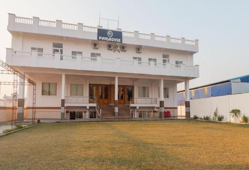 Hotel Oyo 77277 Shree Paradise