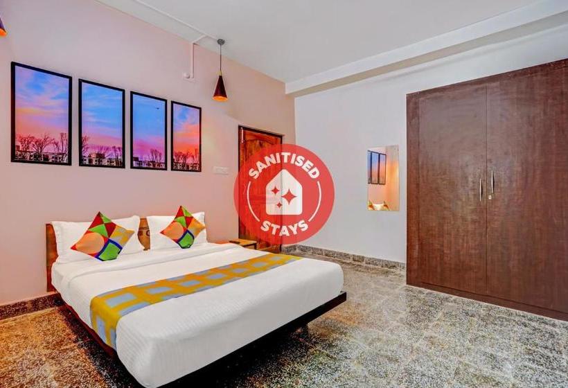 Hotel Oyo Flagship 77410 Iter College Bbsr