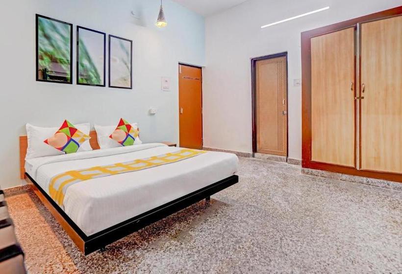 Hotel Oyo Flagship 77410 Iter College Bbsr