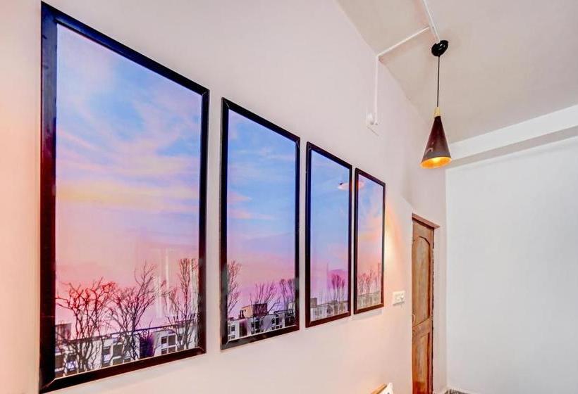 Hôtel Oyo Flagship 77410 Iter College Bbsr