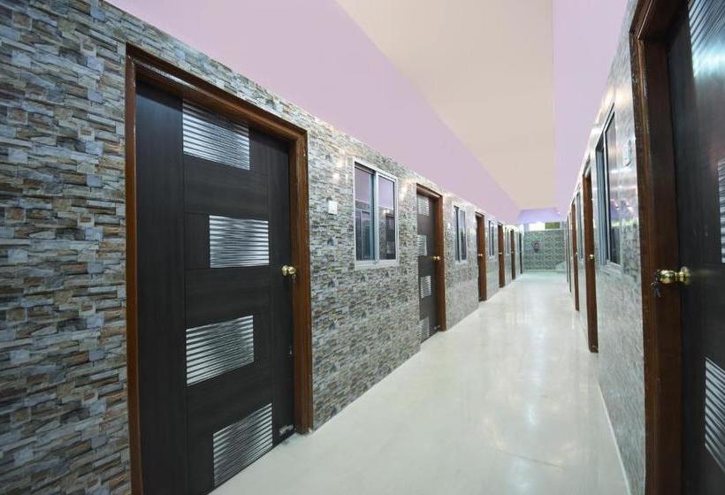 בית מלון כפרי Flagship 77579 Rai Guest House