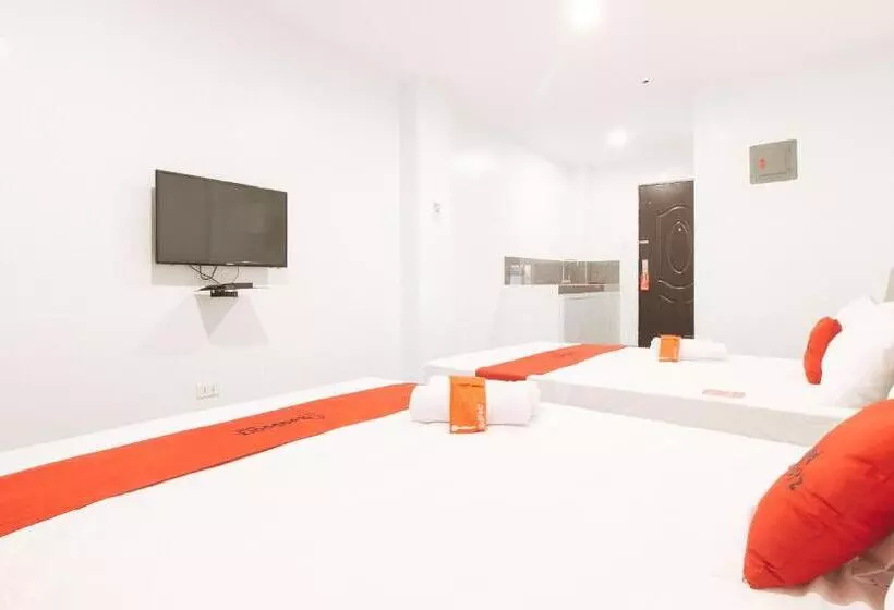 ホテル Reddoorz Near Zobel Roxas St