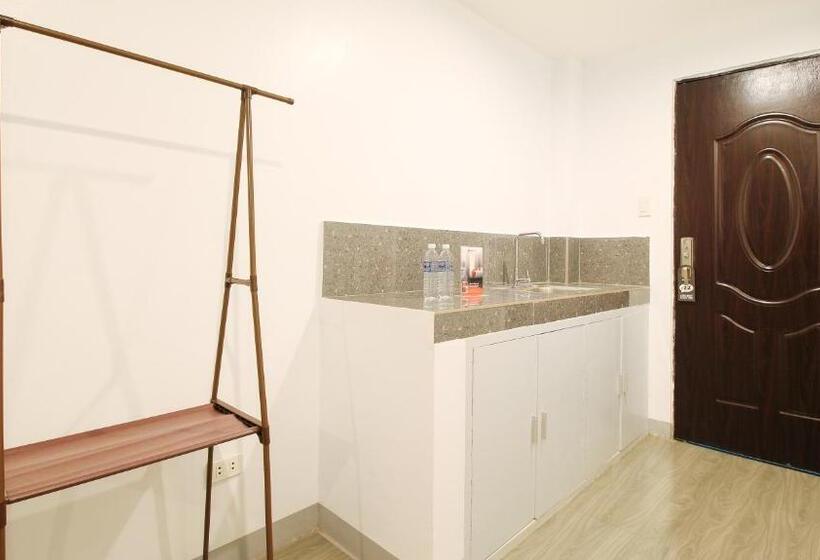 Hotel Reddoorz Near Zobel Roxas St