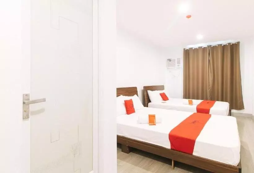 ホテル Reddoorz Near Zobel Roxas St