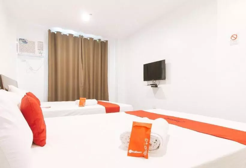 ホテル Reddoorz Near Zobel Roxas St