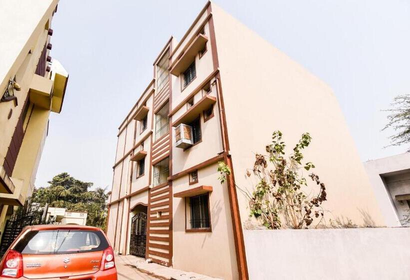 فندق Spot On Mishra Guest House