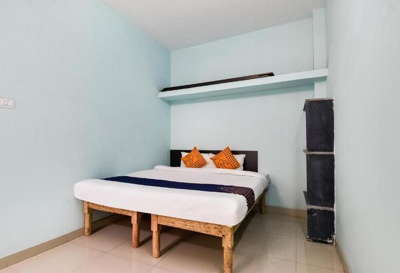 فندق Spot On Mishra Guest House