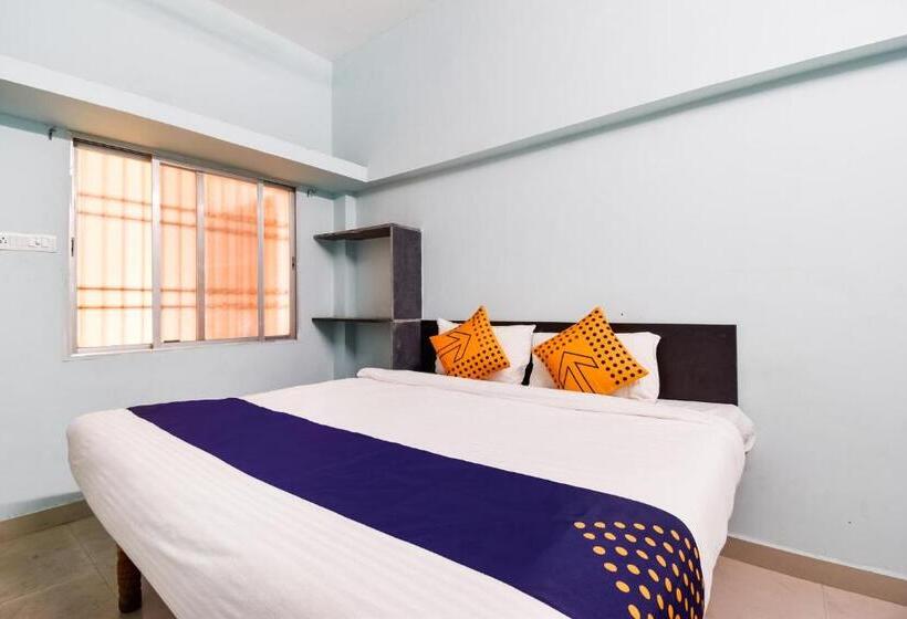 فندق Spot On Mishra Guest House