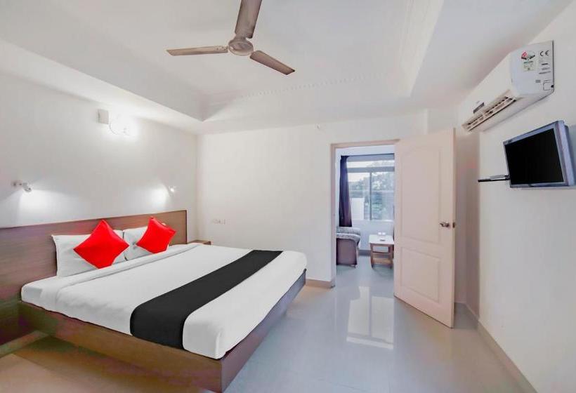 בית מלון כפרי Vaccinated Staff  Capital O 77327 Jm Inn