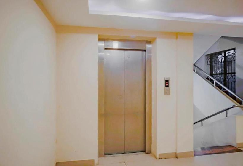 בית מלון כפרי Vaccinated Staff  Capital O 77327 Jm Inn