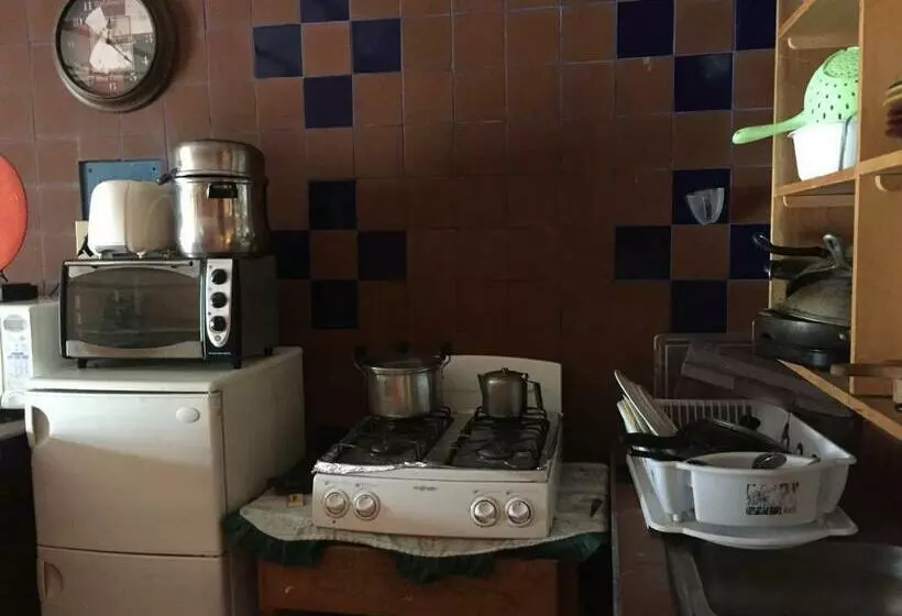 ユースホステル Hostal Sueños Del Río