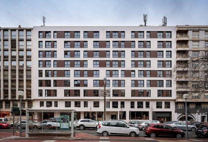 Apartahotel Líbere Vitoria