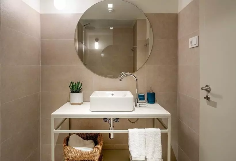 Apartahotel Líbere Vitoria