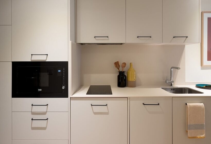 Apartahotel Líbere Vitoria