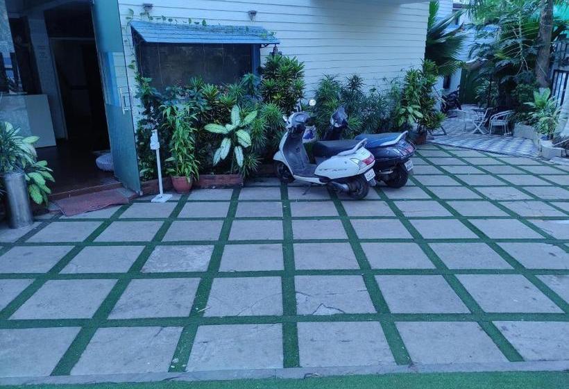 فندق 69 Calangute