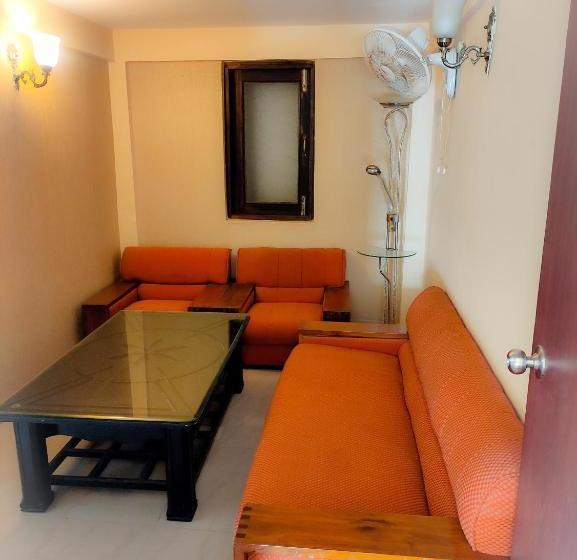 فندق 69 Calangute