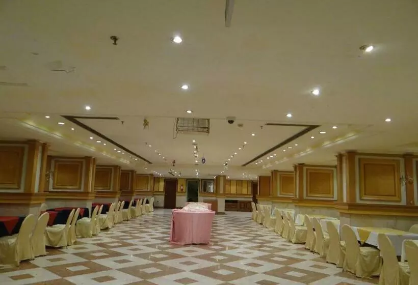 Hotelli Al Fajr Al Badiea 2