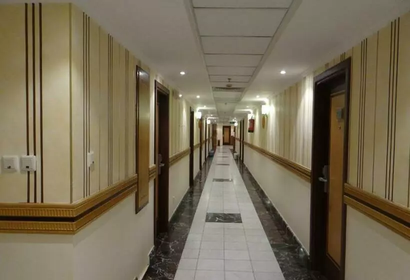 Hotelli Al Fajr Al Badiea 2