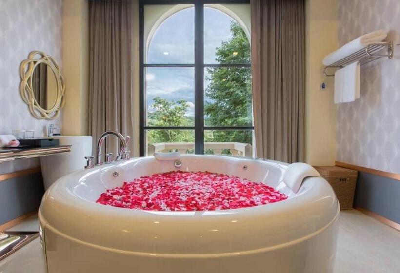 호텔 Jupiter Trevi Resort And Spa