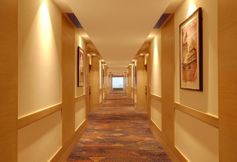 Lemon Tree Hotel, Jhansi