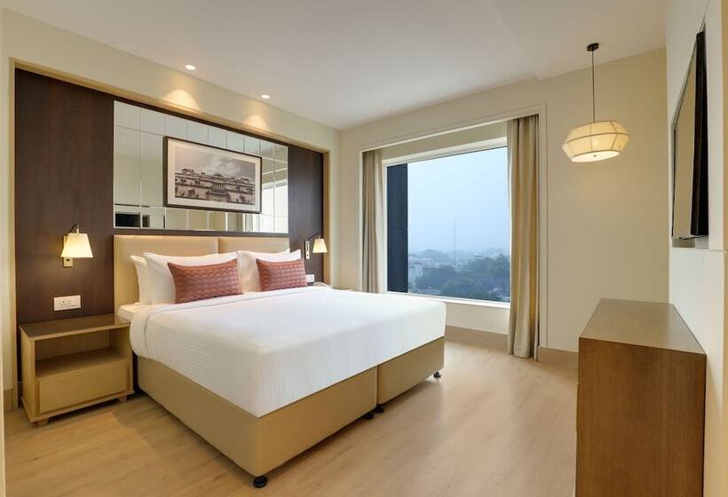 Lemon Tree Hotel, Jhansi