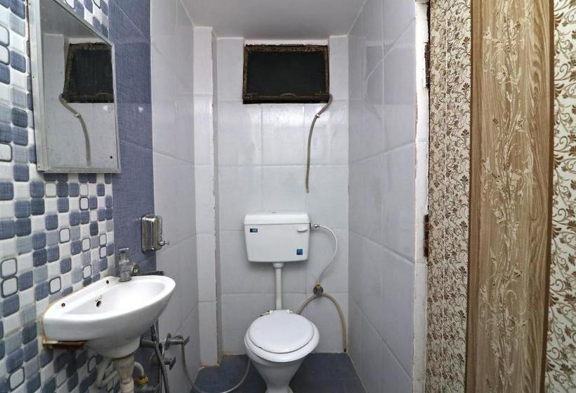 ホテル Oyo 40436  Ganga Vilas