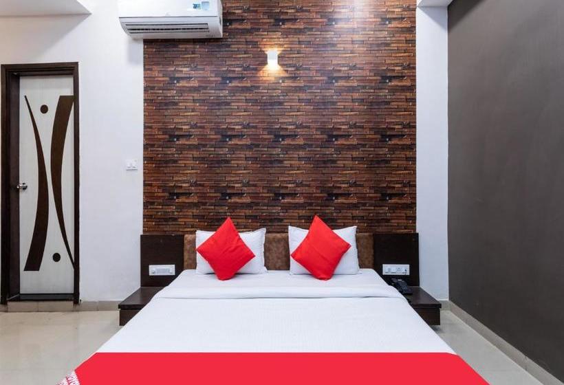 Otel Oyo Flagship 77107 Elite Pavoreal Pandi Kovil Rd
