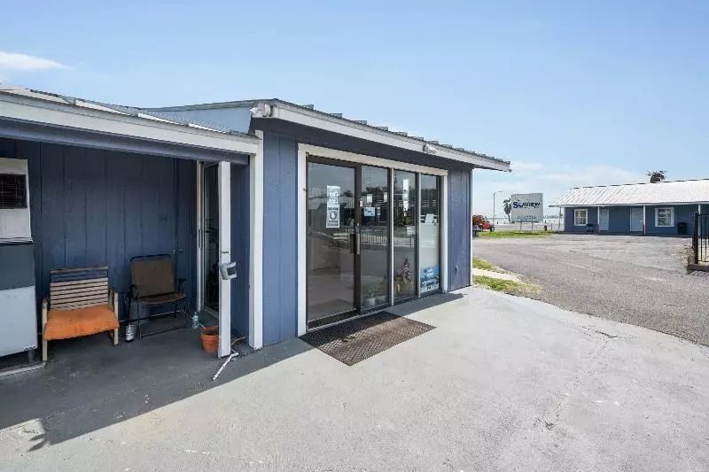 Hotelli Oyo  Rockport Bay View