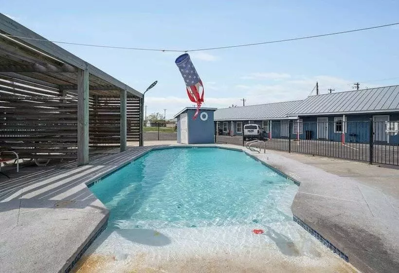 Hotelli Oyo  Rockport Bay View