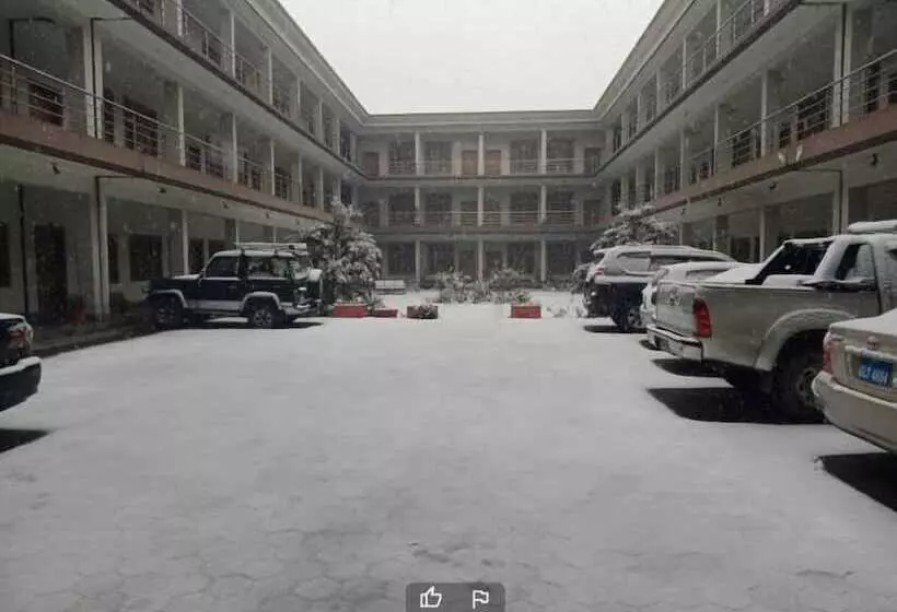 هتل Shaheen International