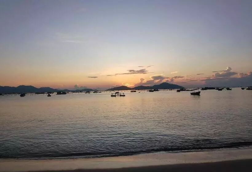 هتل The Sunrise Anh Tu