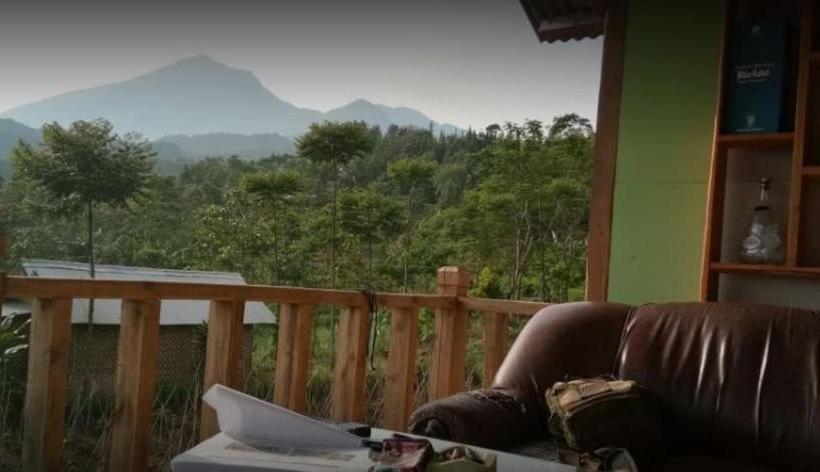 Hotel Villa Bata Merah