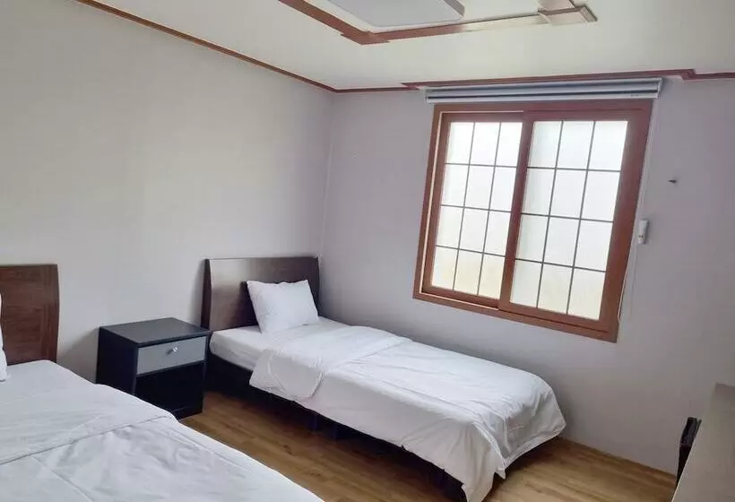 モーテル Charlie Hotel Jeju